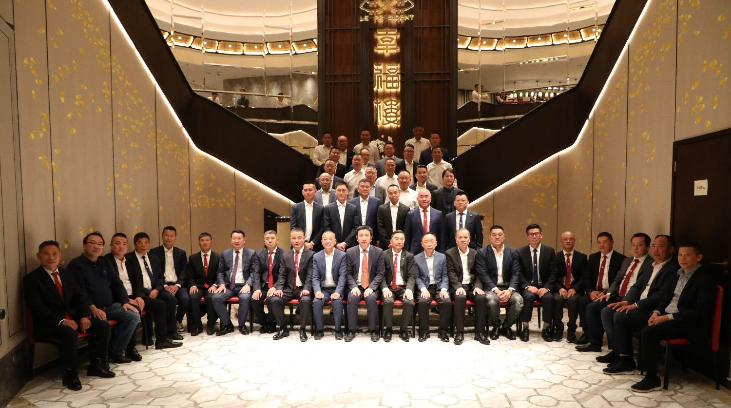 法国温州商会隆重举行“黄河颂”庆国庆、中秋晚会